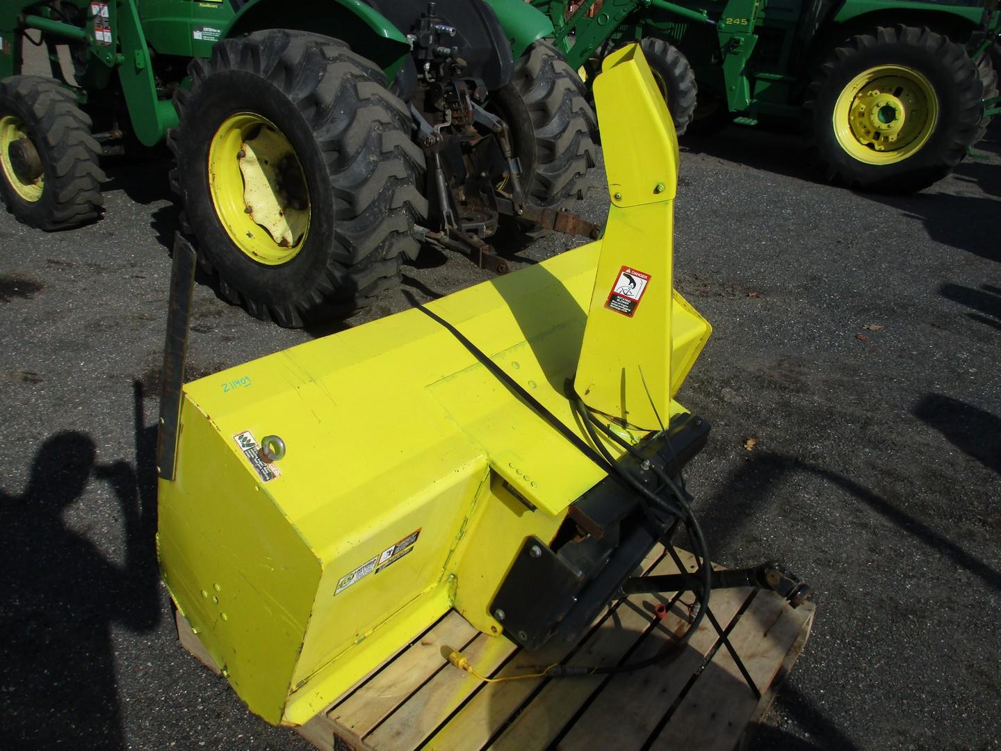 John Deere 3520 Tractor