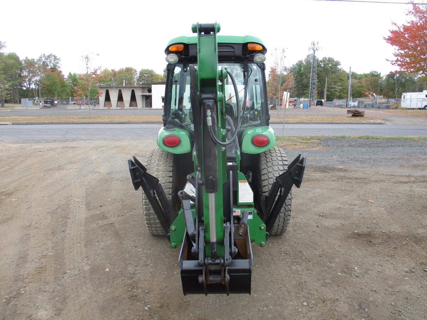 John Deere 3520 Tractor
