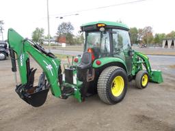John Deere 3520 Tractor
