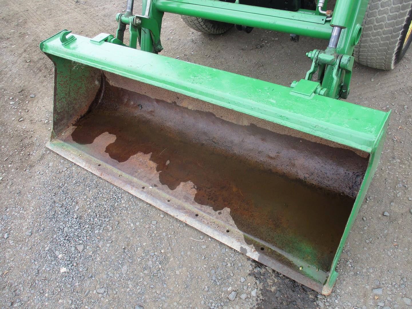 John Deere 3520 Tractor