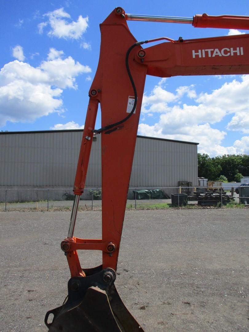 2007 Hitachi ZX80 Midi Excavator