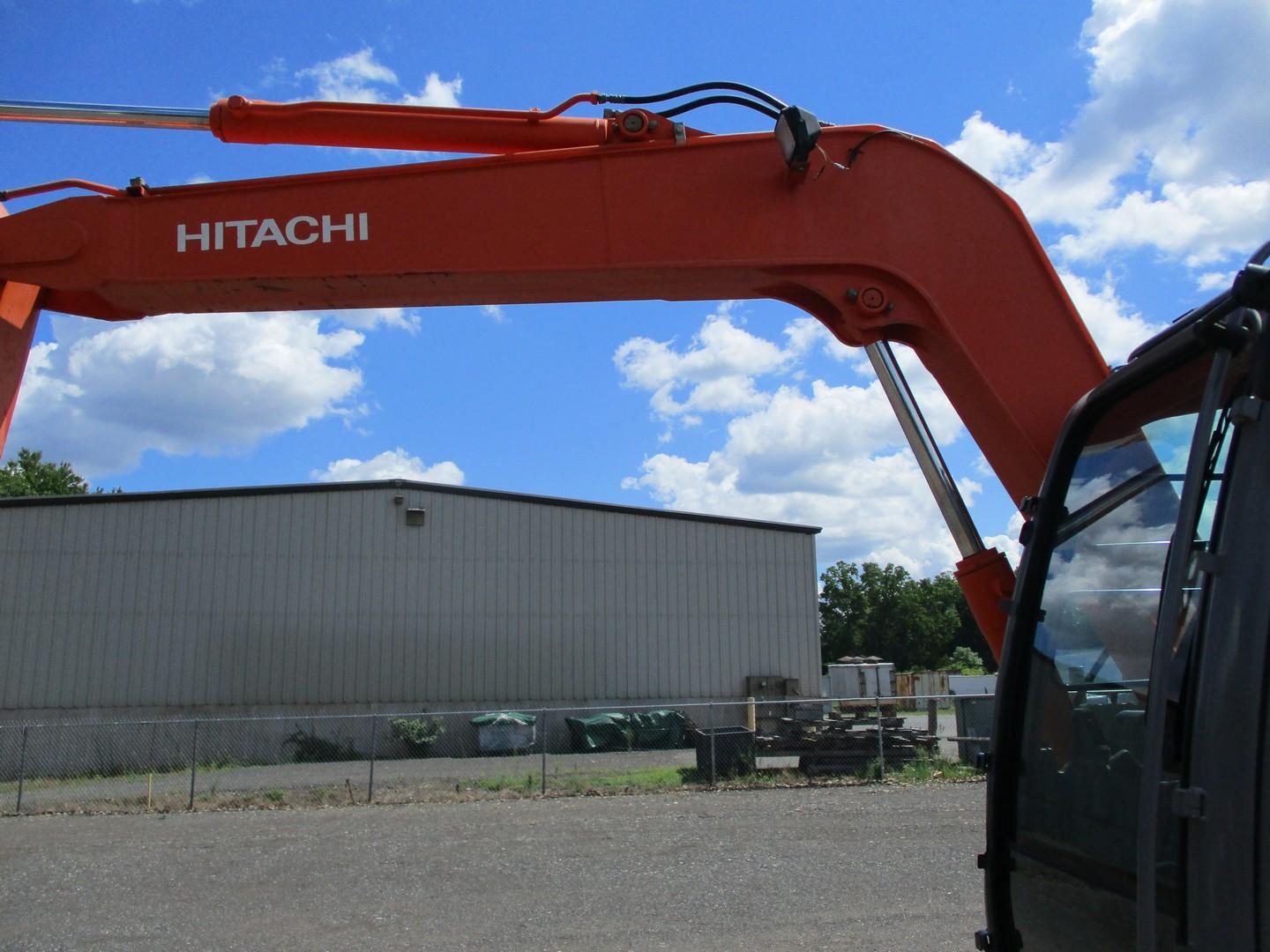 2007 Hitachi ZX80 Midi Excavator