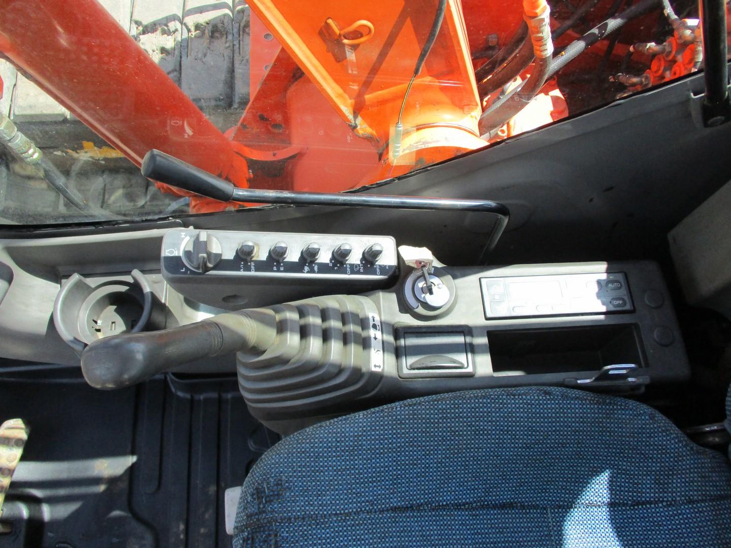 2007 Hitachi ZX80 Midi Excavator