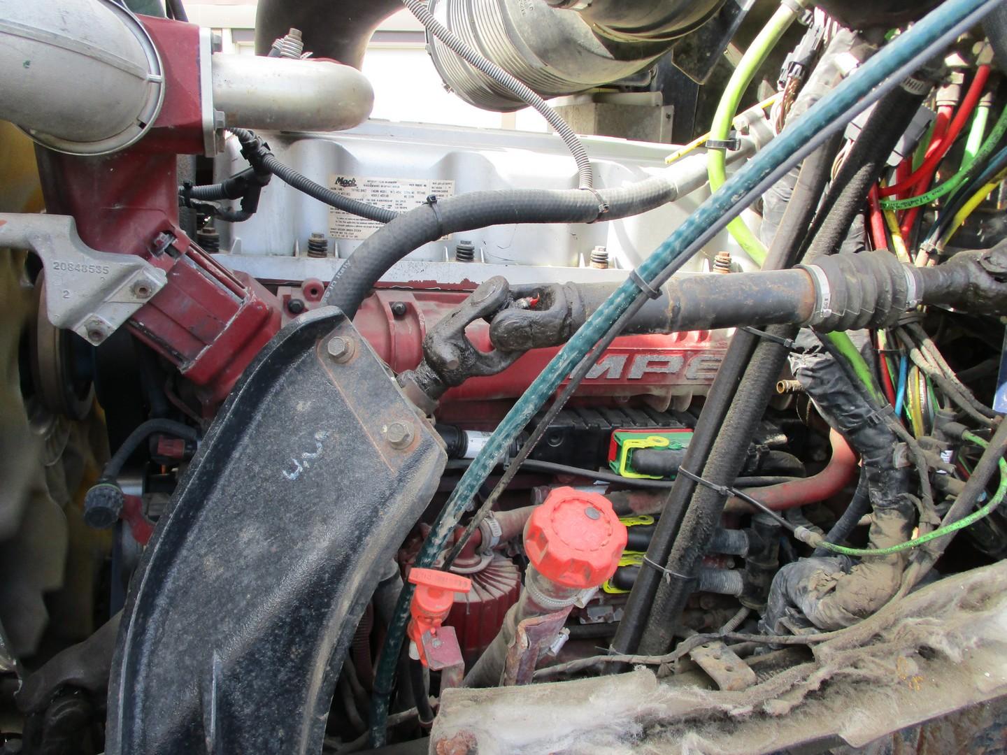 2008 Mack CHU613 T/A Tractor