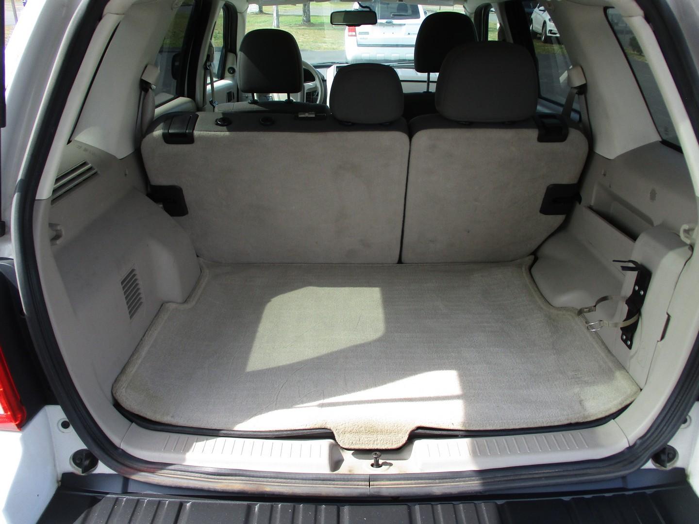 2010 Ford Escape Hybrid SUV