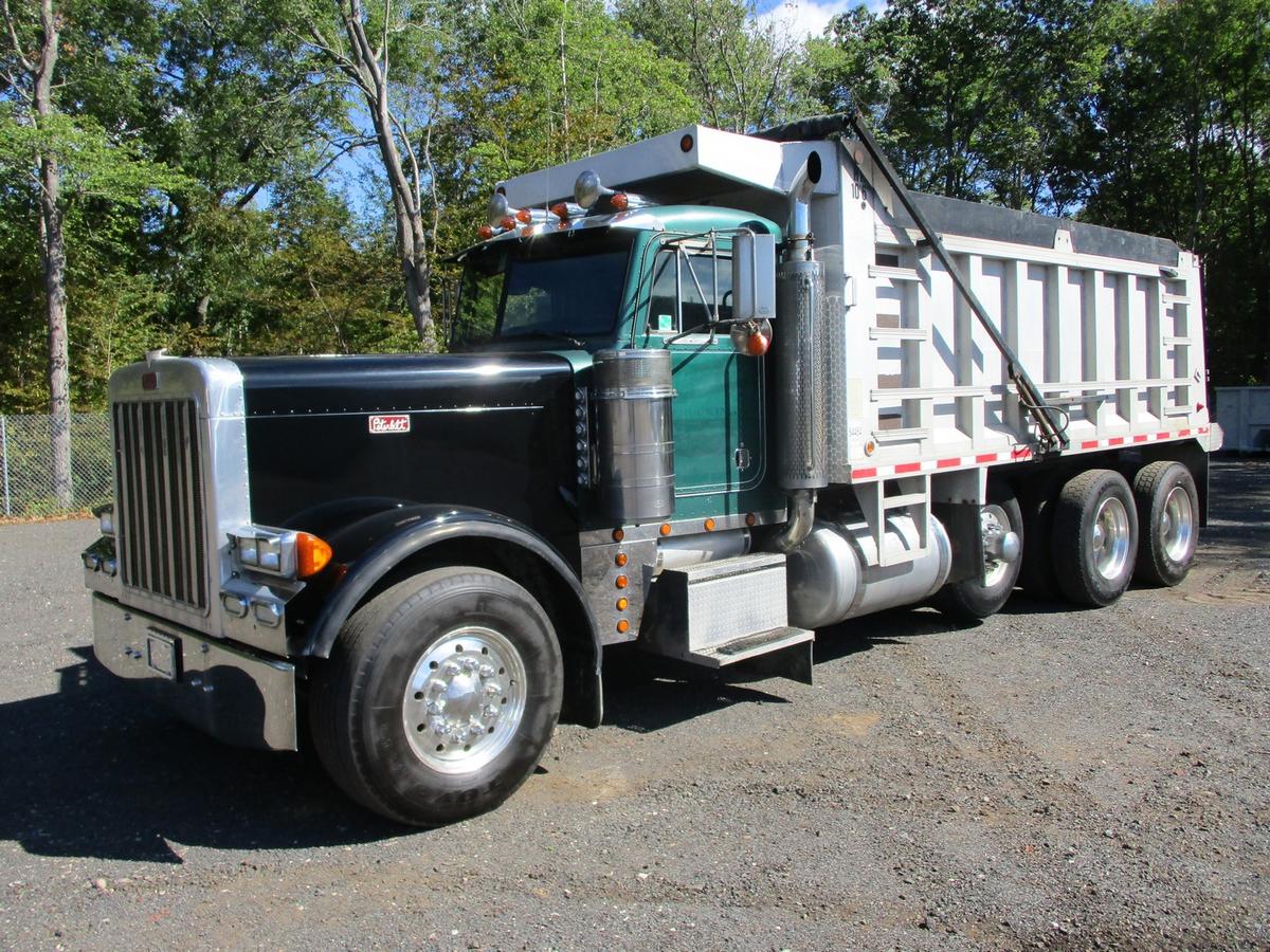 2002 Peterbilt 379EX Tri/A Dump Truck