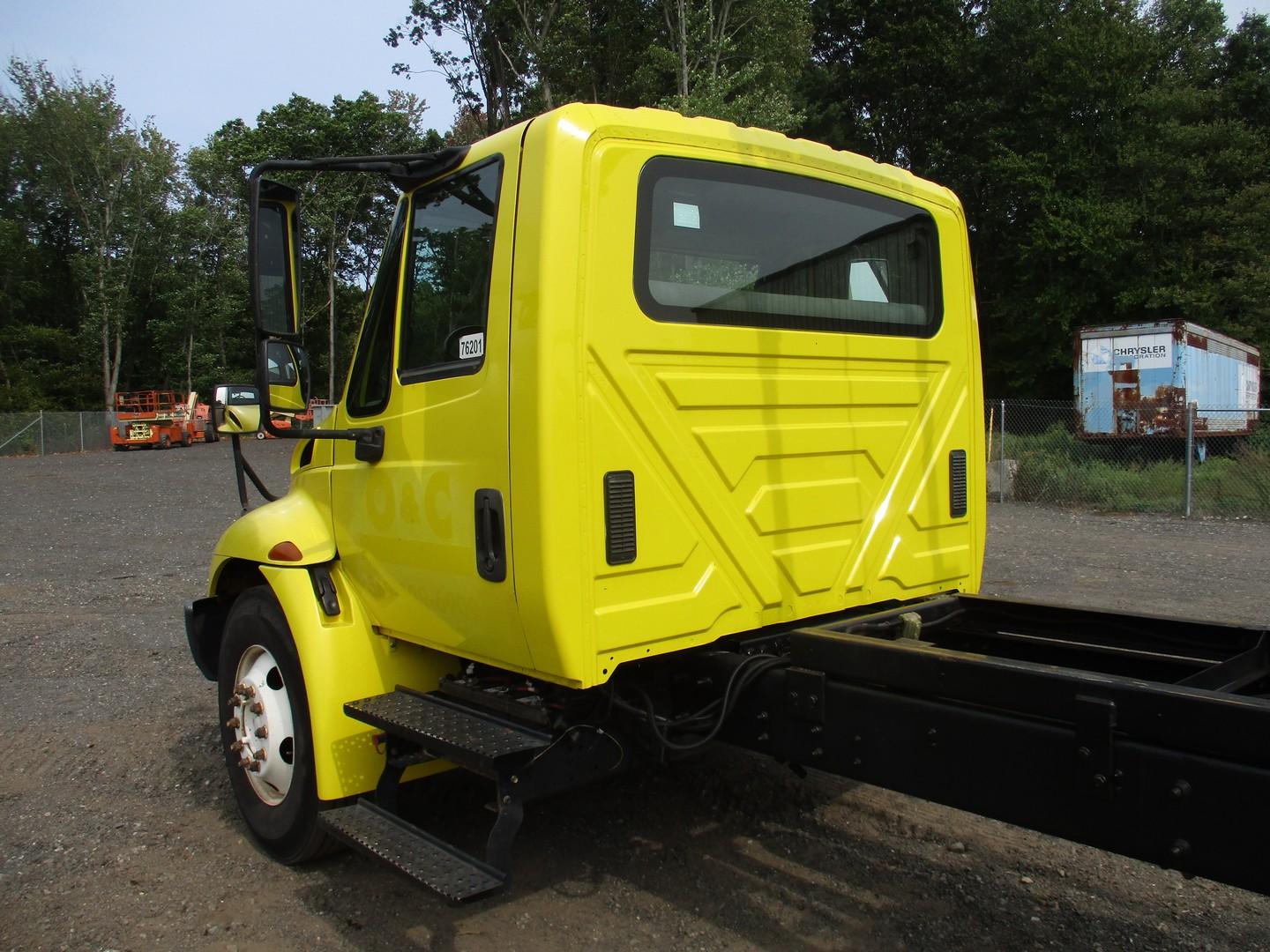 2007 International 4300 S/A Switch N Go Truck