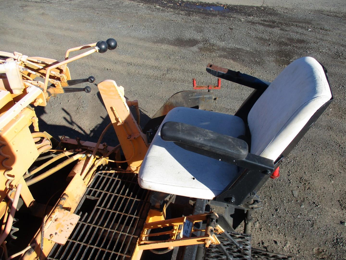 1997 LeeBoy L8500T Asphalt Paver