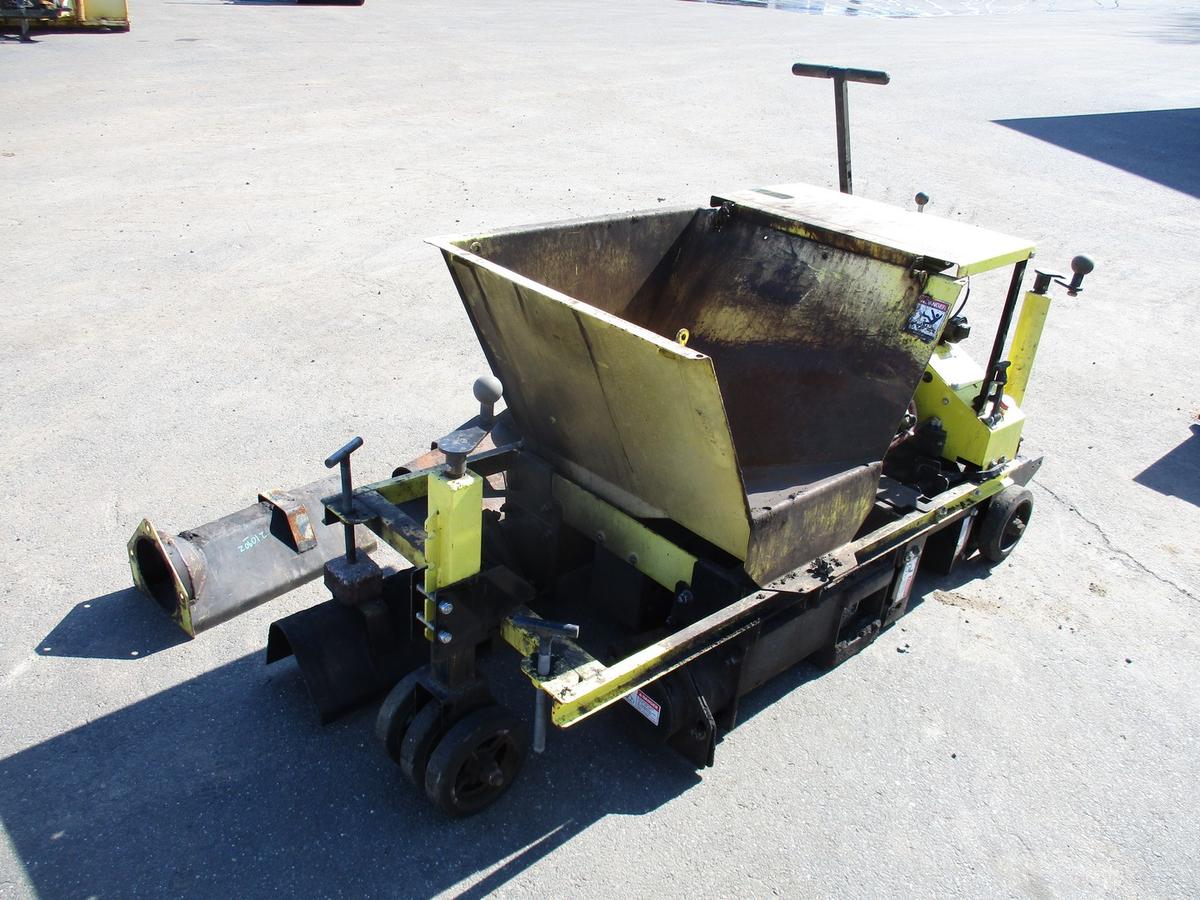 2017 Miller MC750 Curb Machine