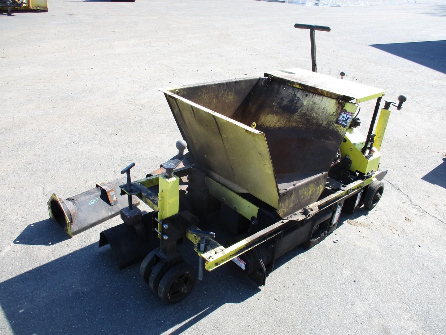 2017 Miller MC750 Curb Machine