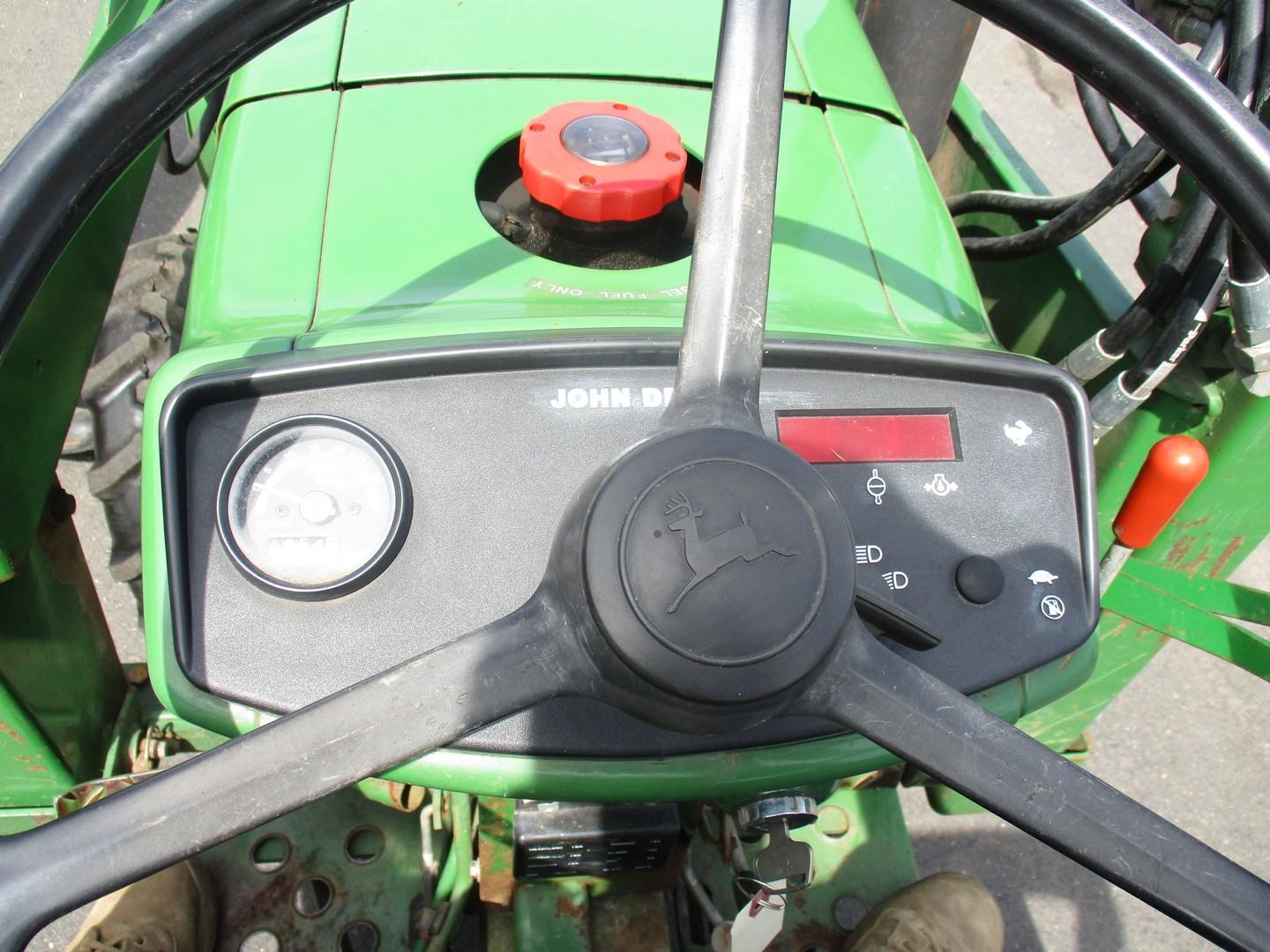 John Deere 650 Tractor