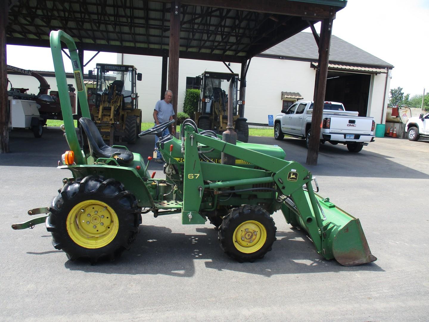 John Deere 650 Tractor