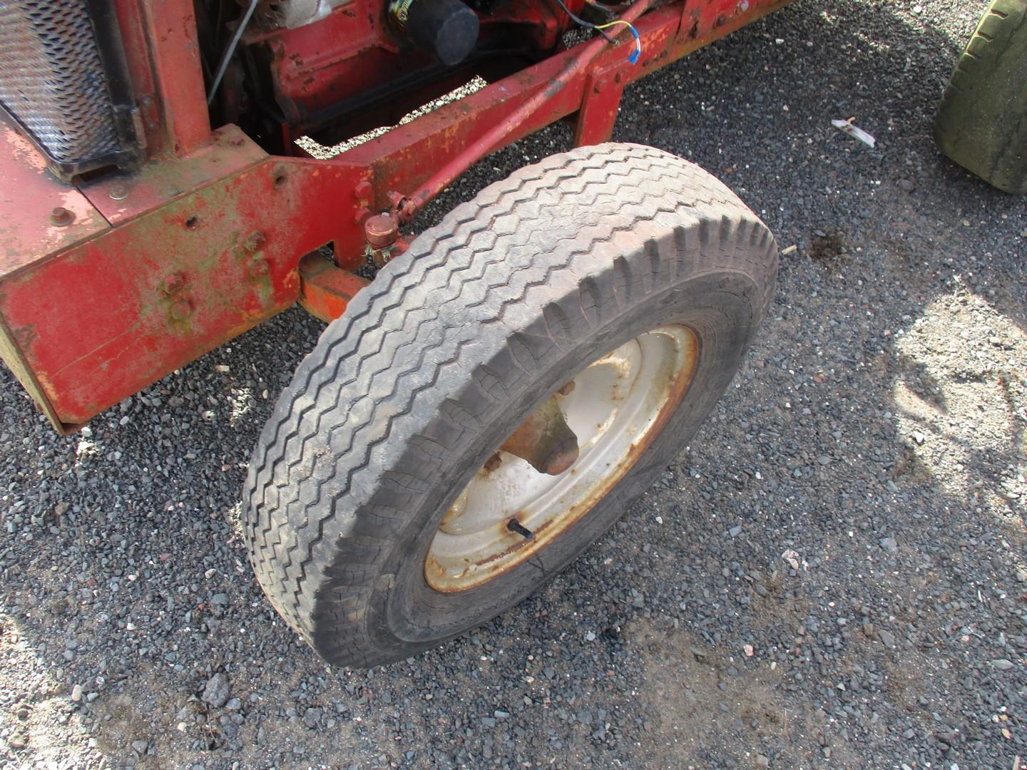 Jacobsen Tractor
