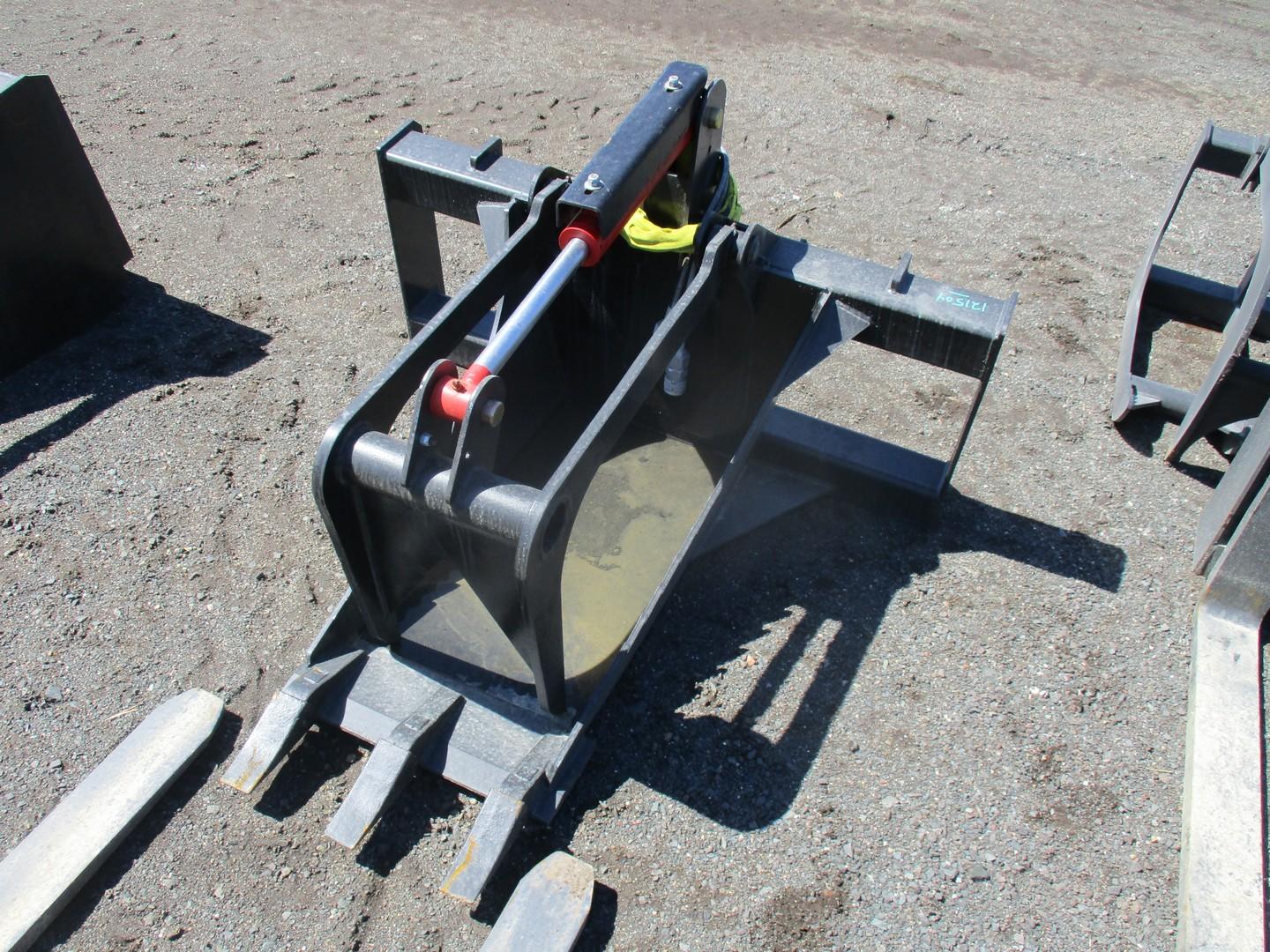 Stump Bucket Grapple With Teeth