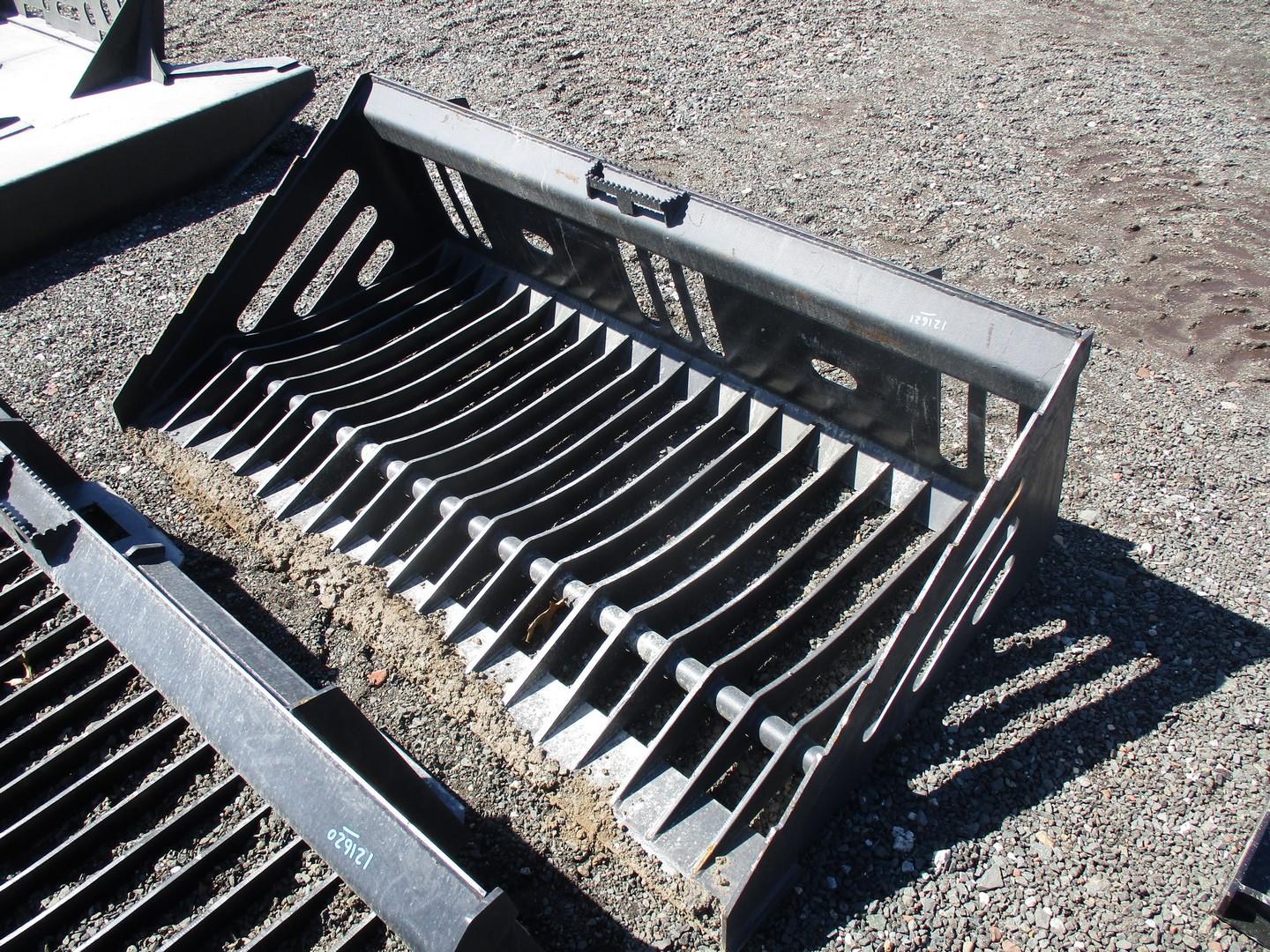 68" Skeleton Bucket