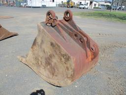 34" Excavator Bucket With Teeth