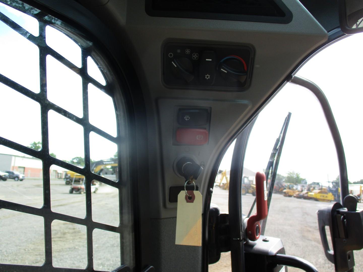 2020 Caterpillar 262D3 Skid Steer