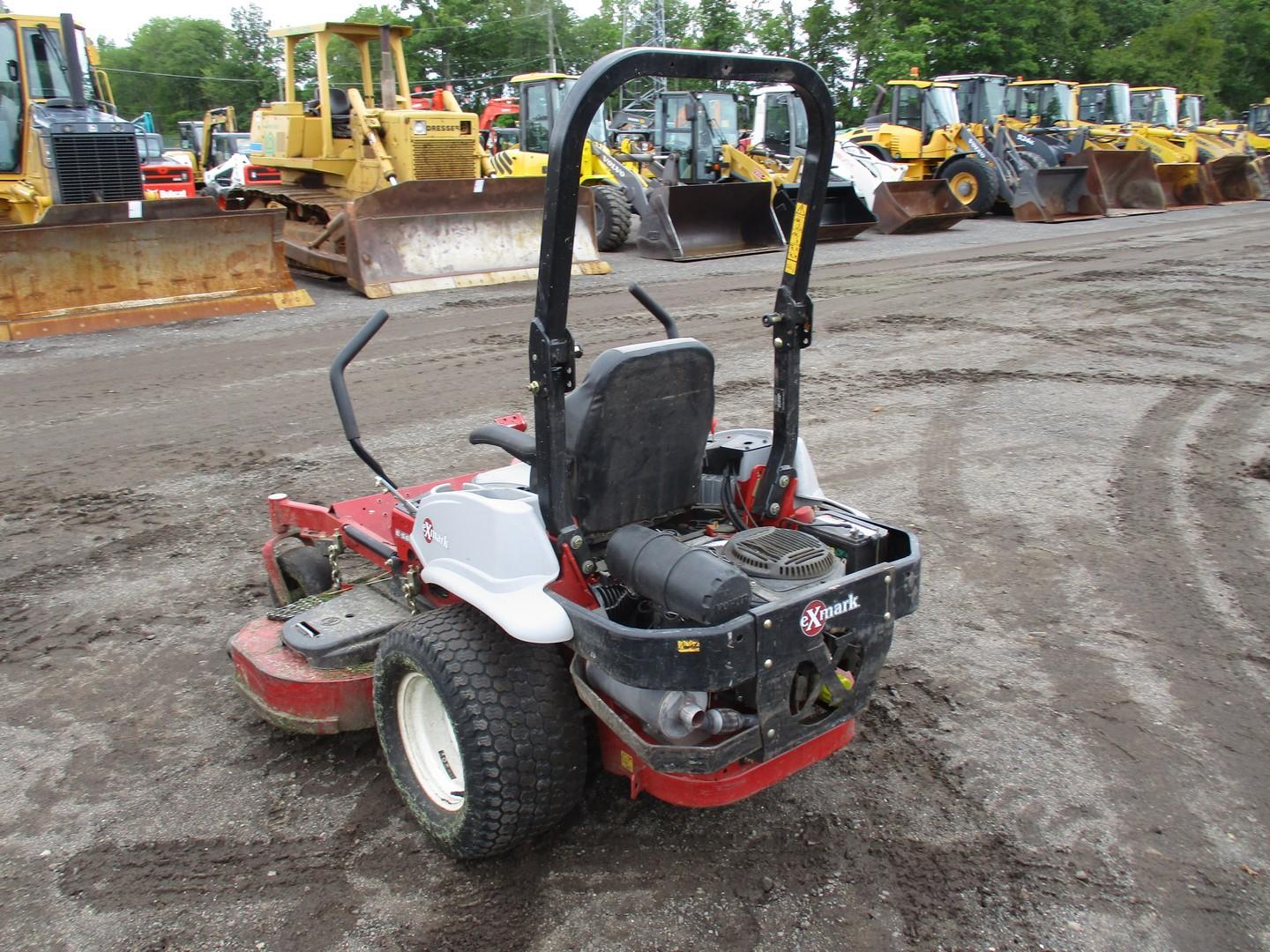 Exmark E-Series Zero Turn Mower