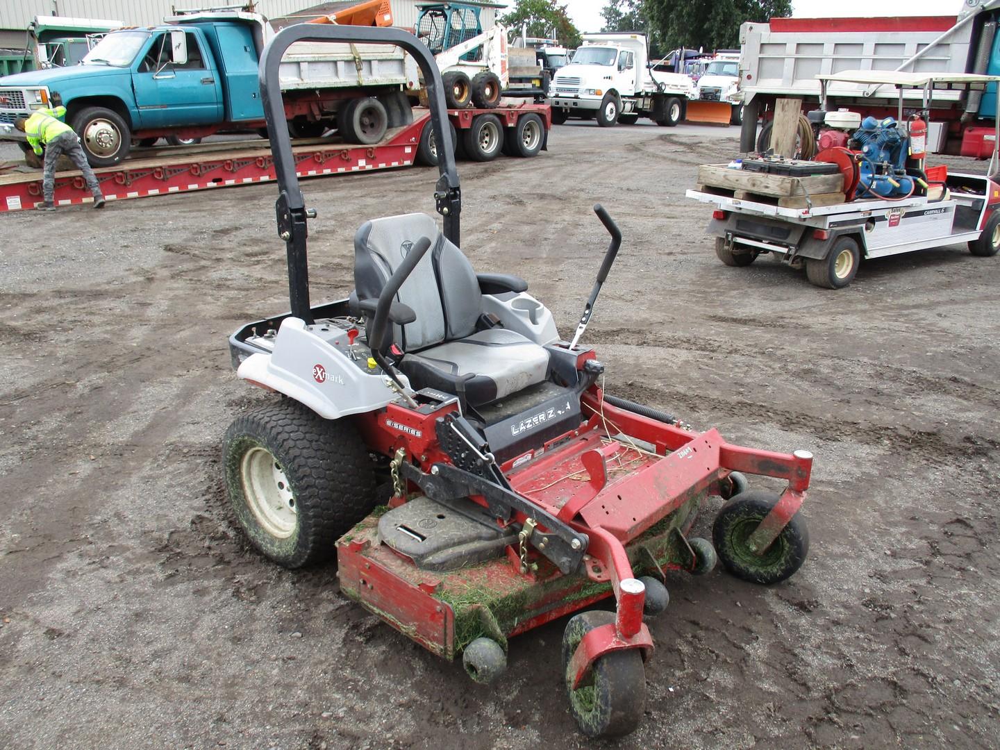Exmark E-Series Zero Turn Mower