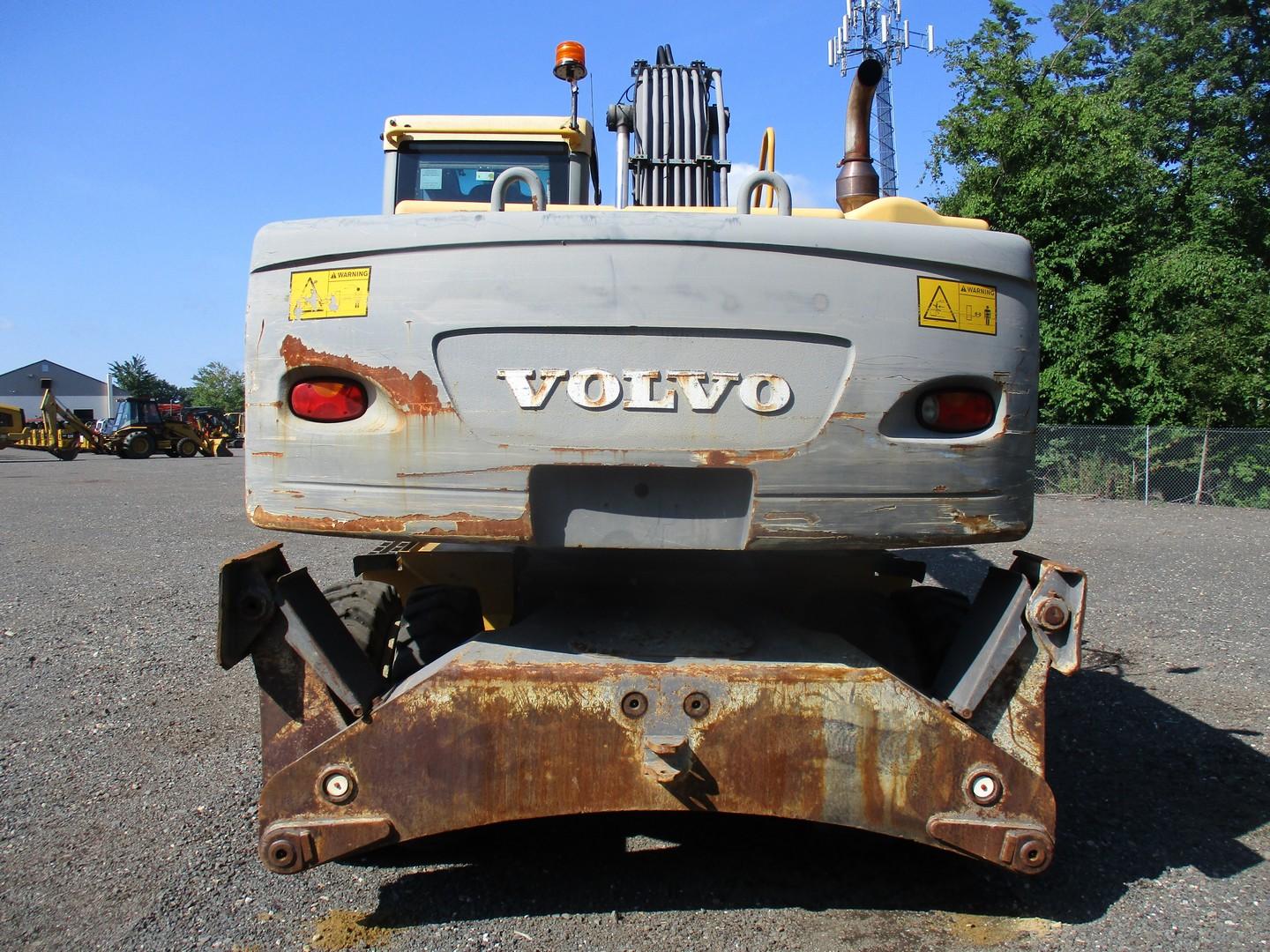 2007 Volvo EW180C Rubber Tire Excavator