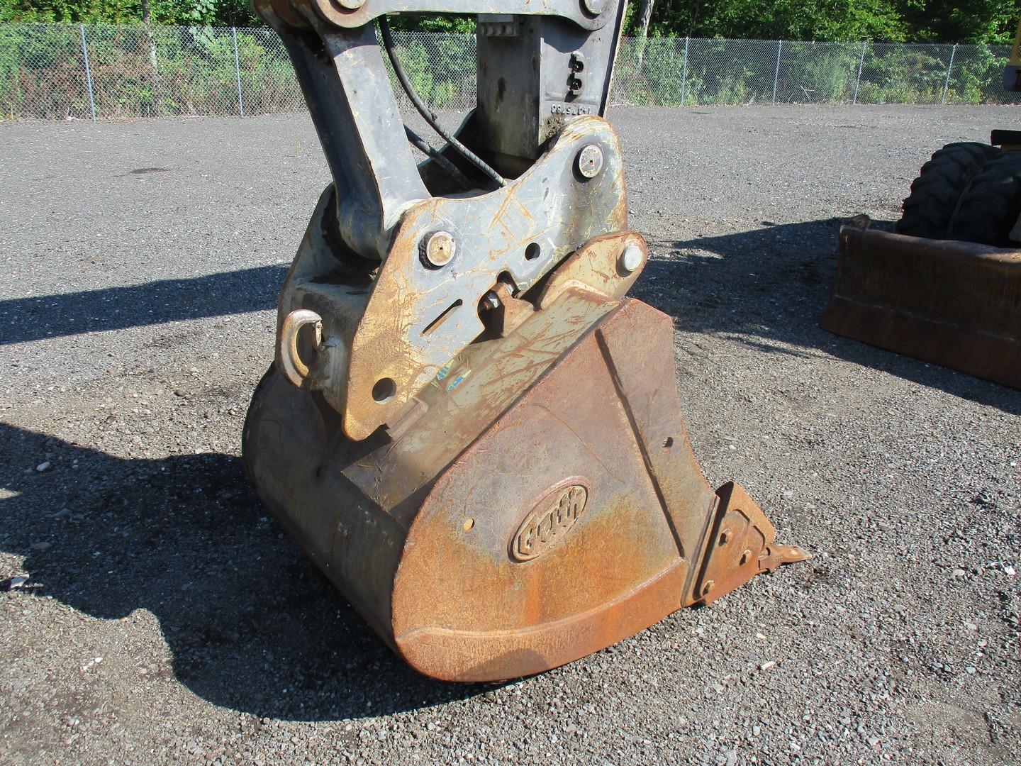 2007 Volvo EW180C Rubber Tire Excavator