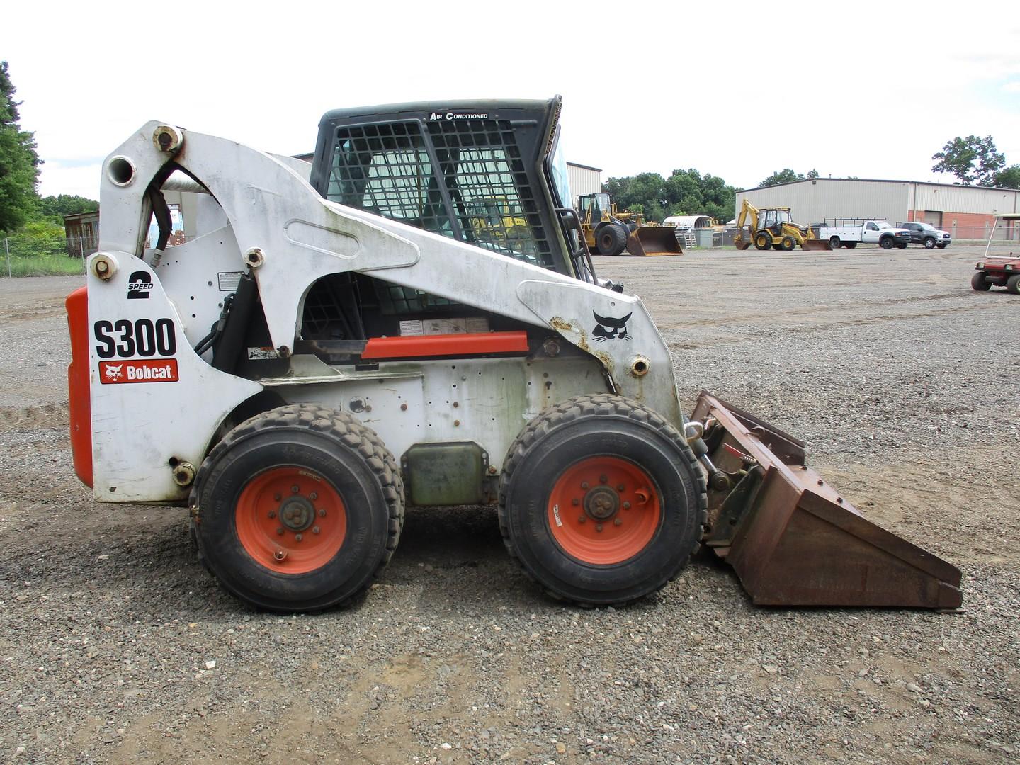 2006 Bobcat S300 Skid Steer