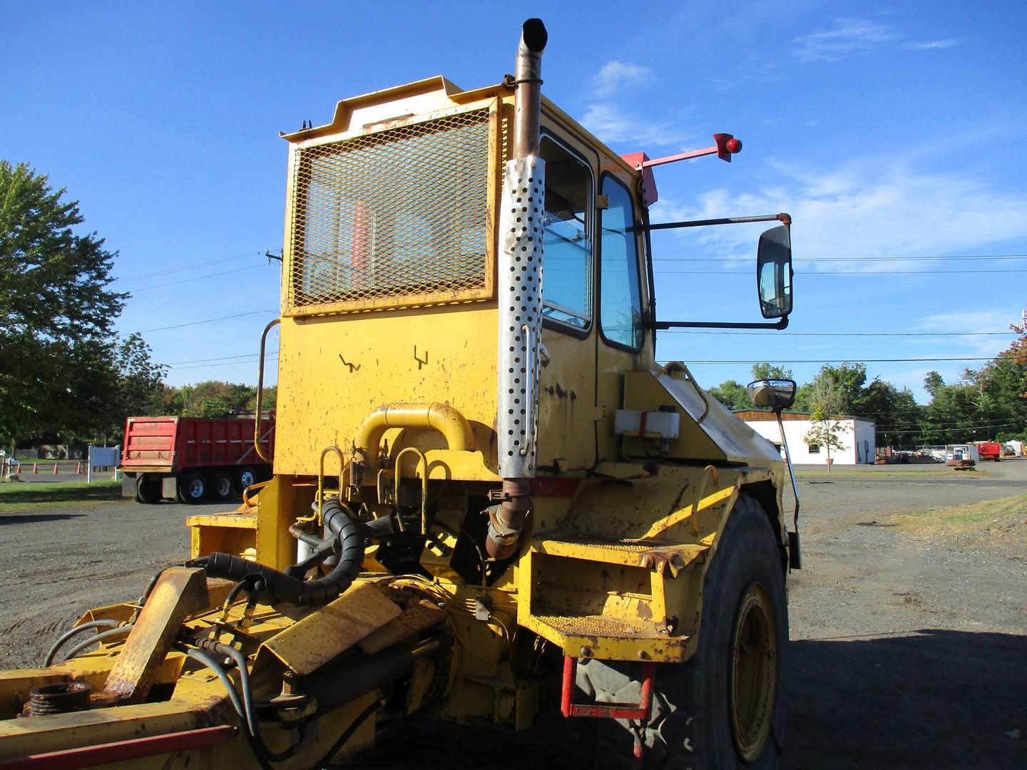 1992 Moxy MT30S Articulated Haul Truck