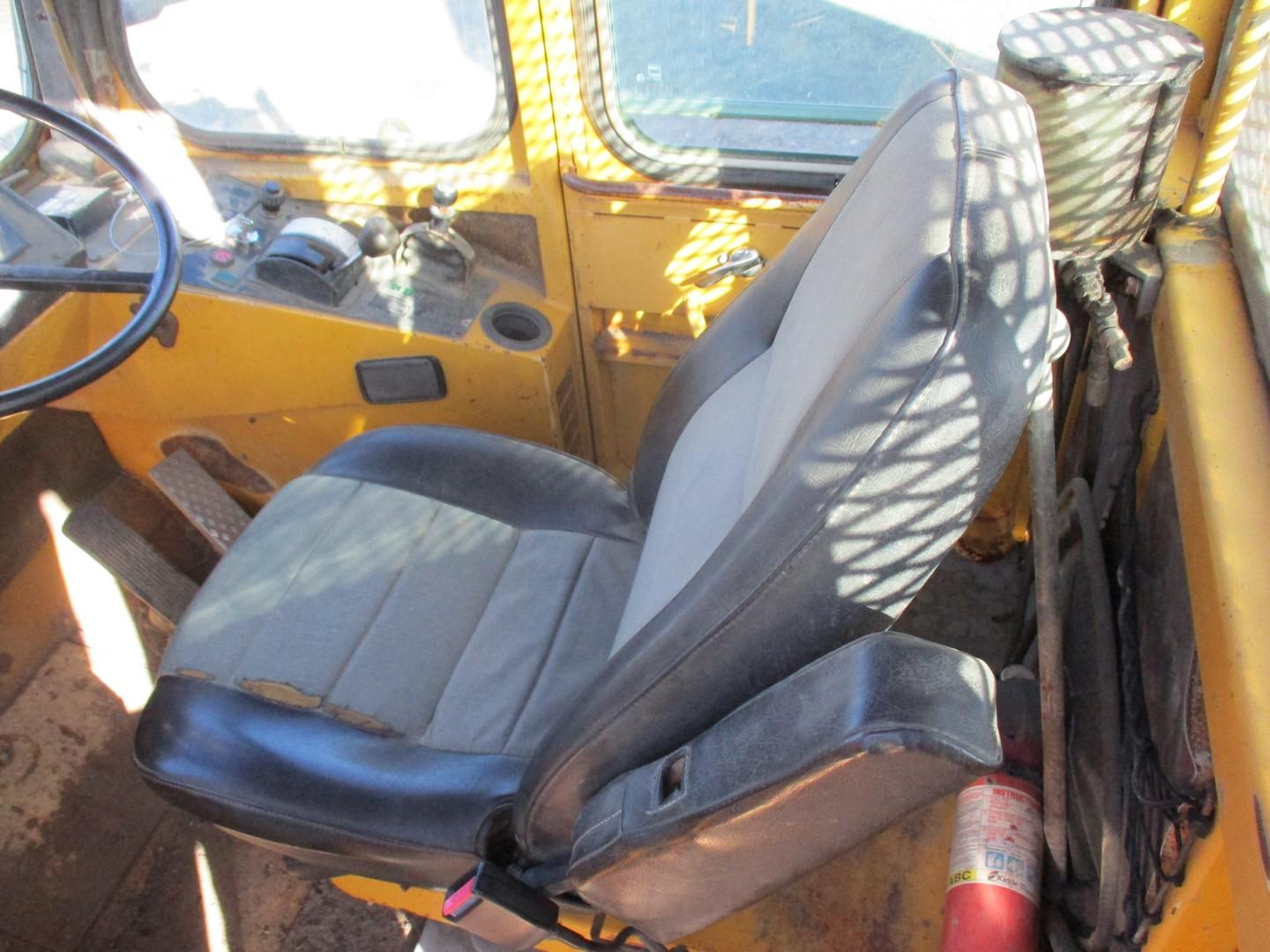1992 Moxy MT30S Articulated Haul Truck
