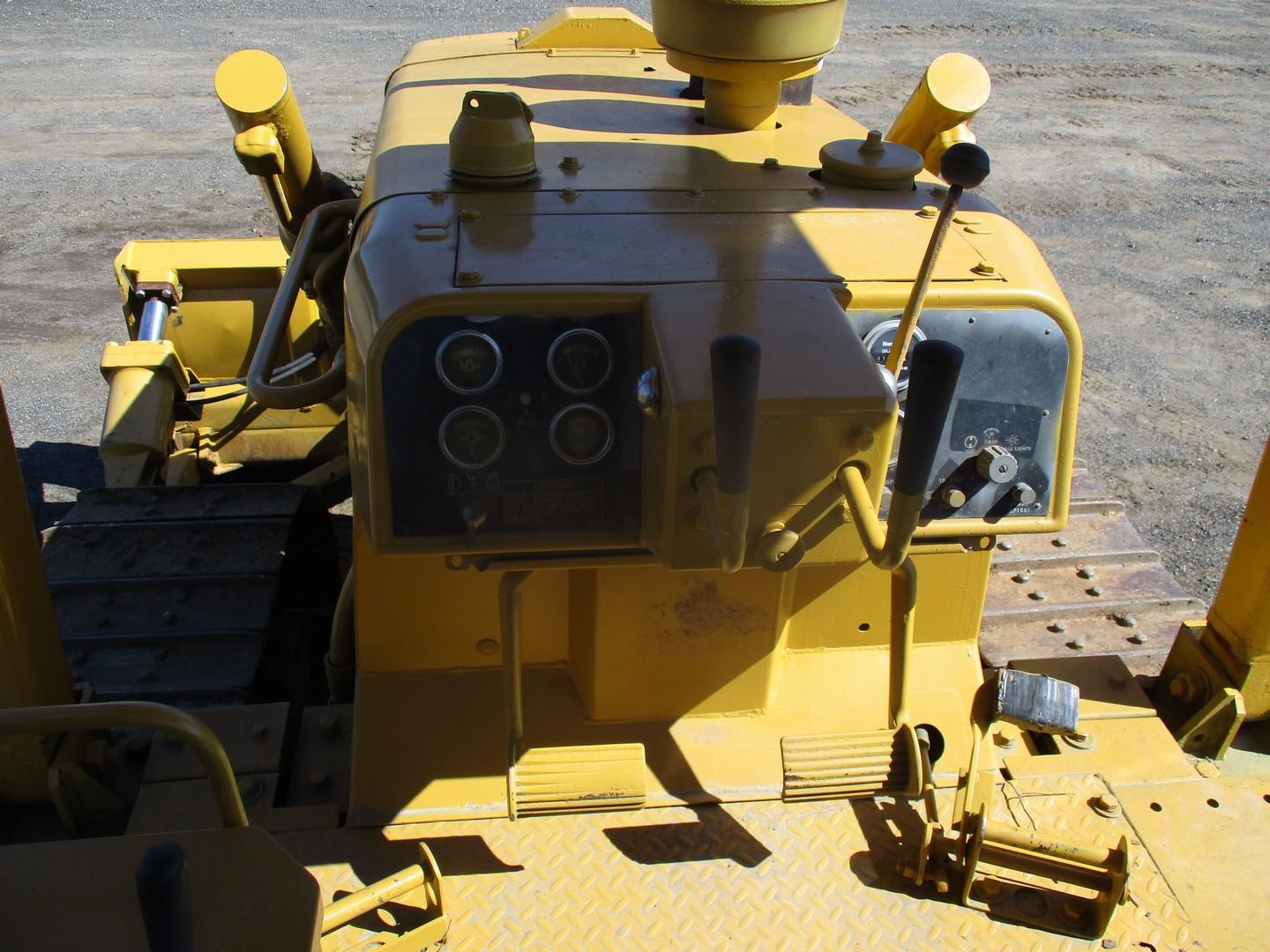 1978 Caterpillar D5B Crawler Dozer