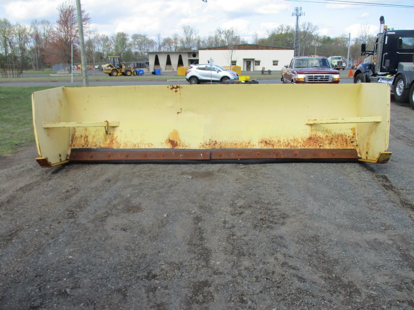 Pro-Tech 16' Snow Pusher With Rubber Edge