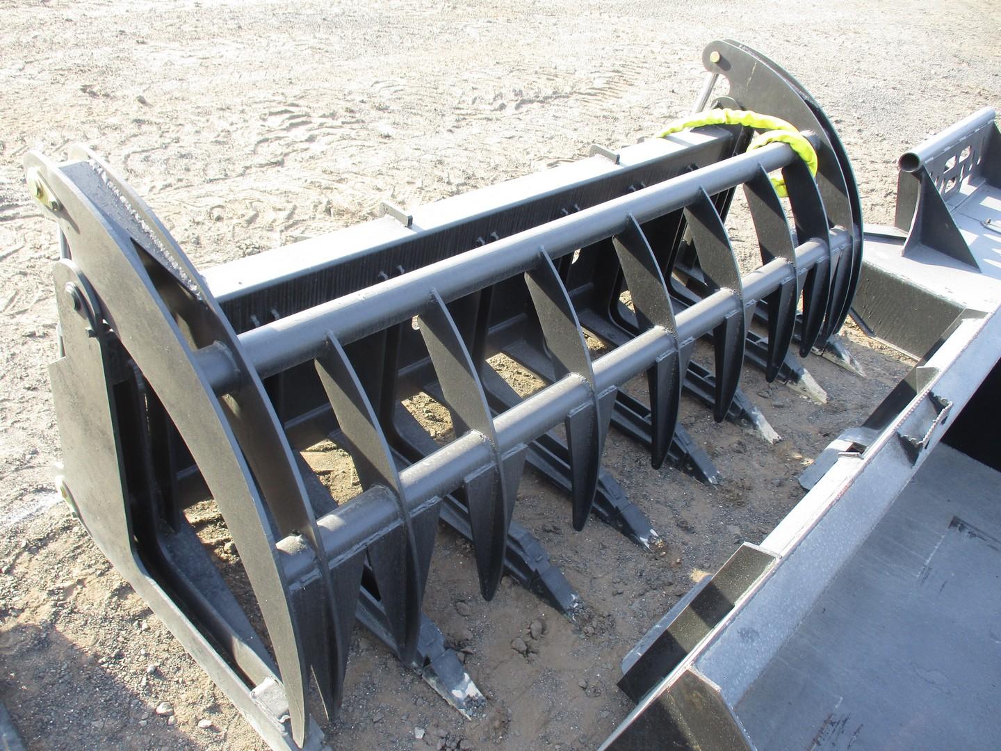 84" Heavy Duty Grapple With Teeth