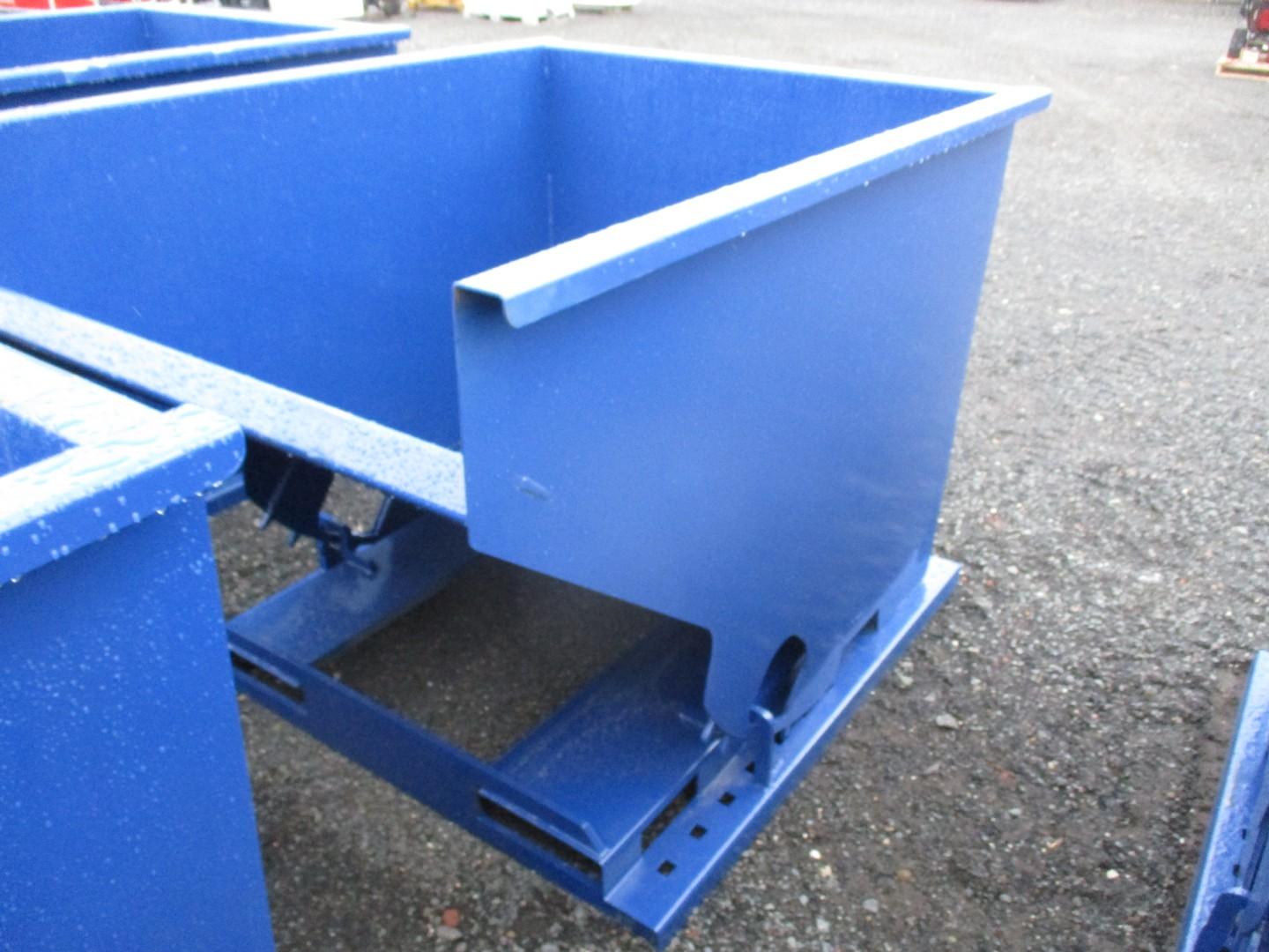 Self Dumping Trash Hopper