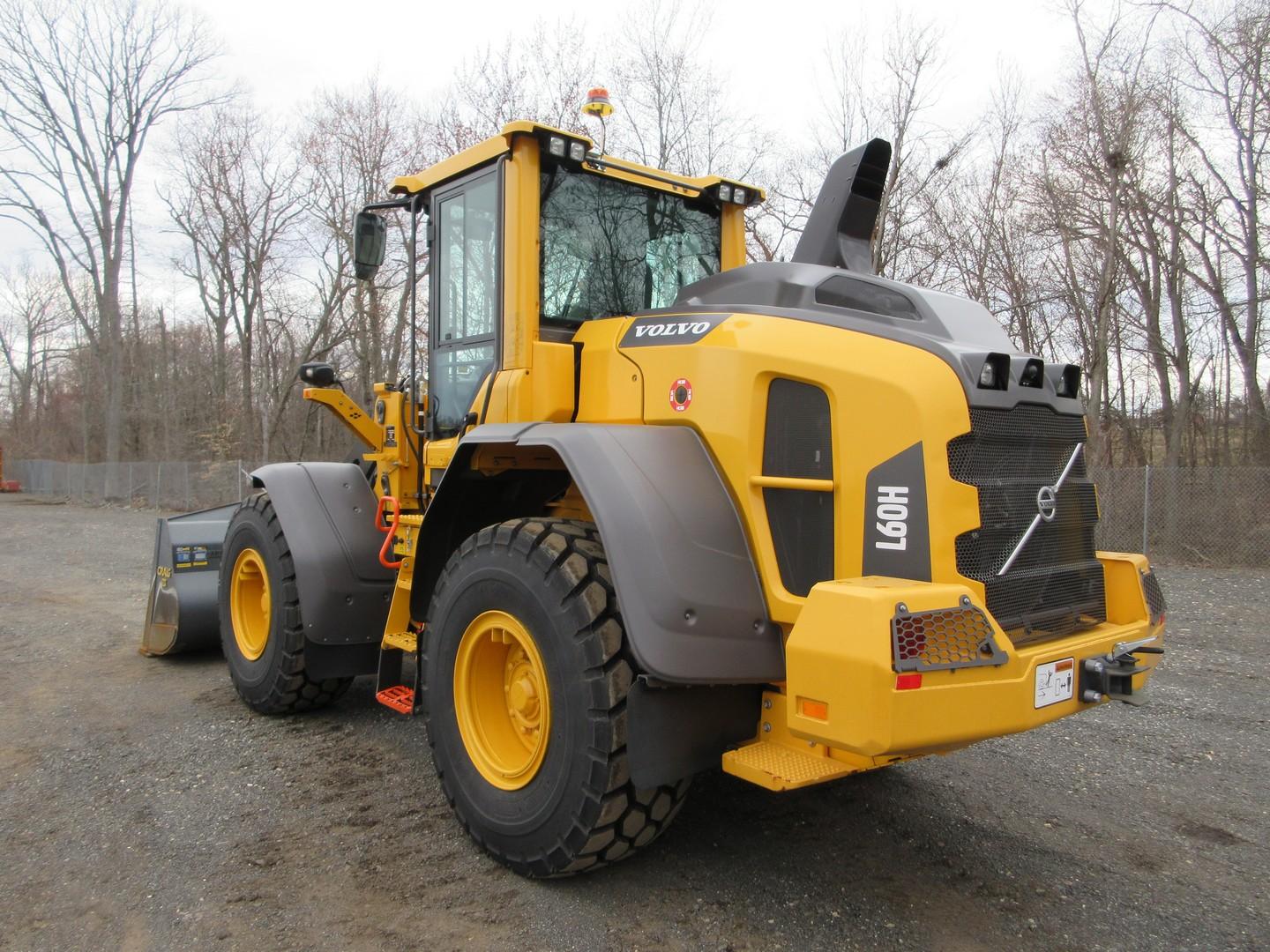 2022 Volvo L60H Rubber Tire Wheel Loader