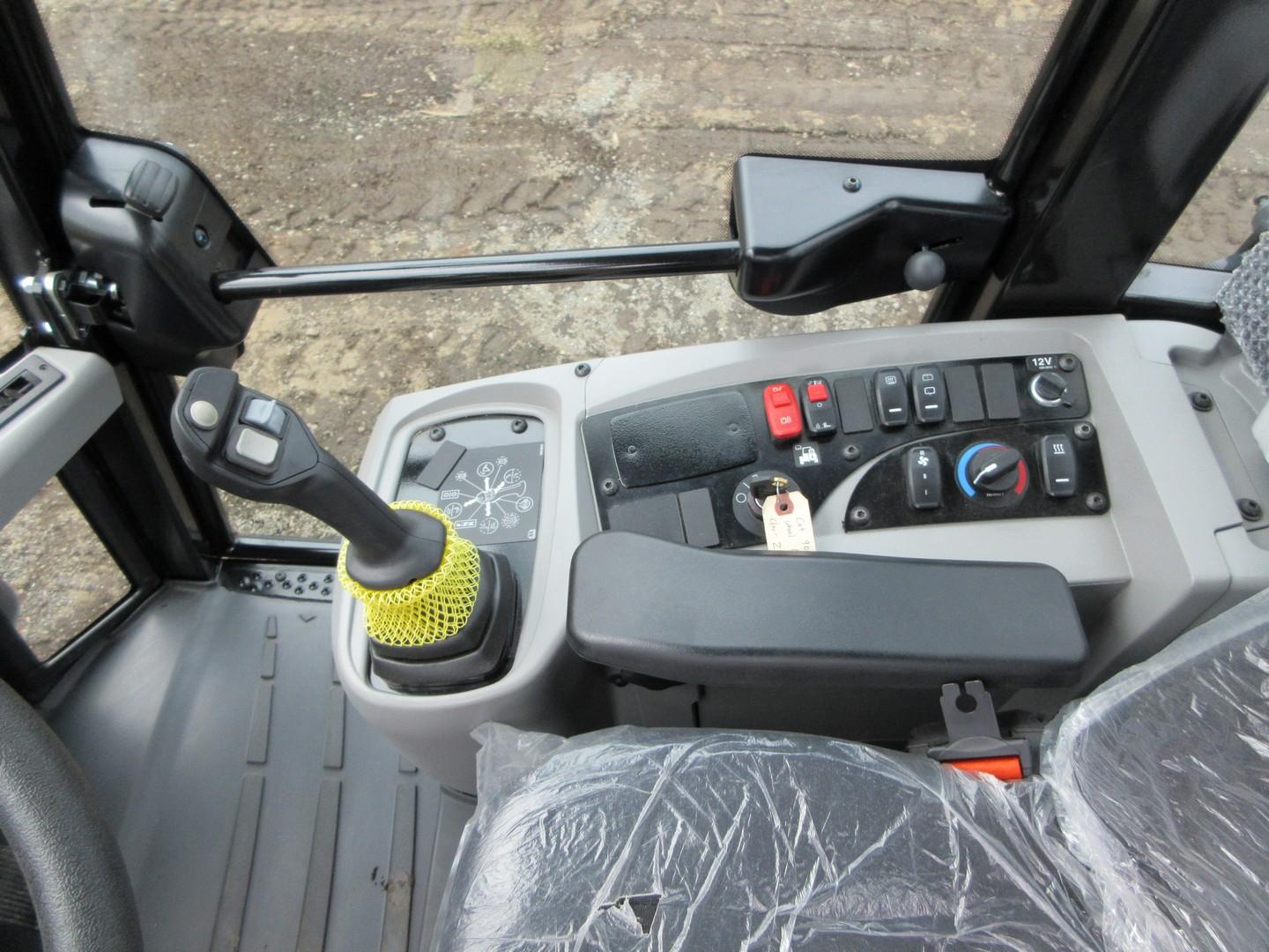 2022 Caterpillar 906M Rubber Tire Wheel Loader