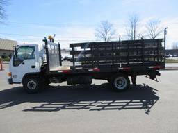 2005 GMC W5500 S/A Flatbed Truck