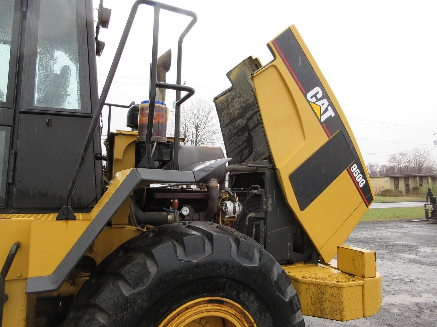 2001 Caterpillar 950G Rubber Tire Wheel Loader