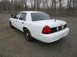 2009 Ford Crown Victoria Automobile