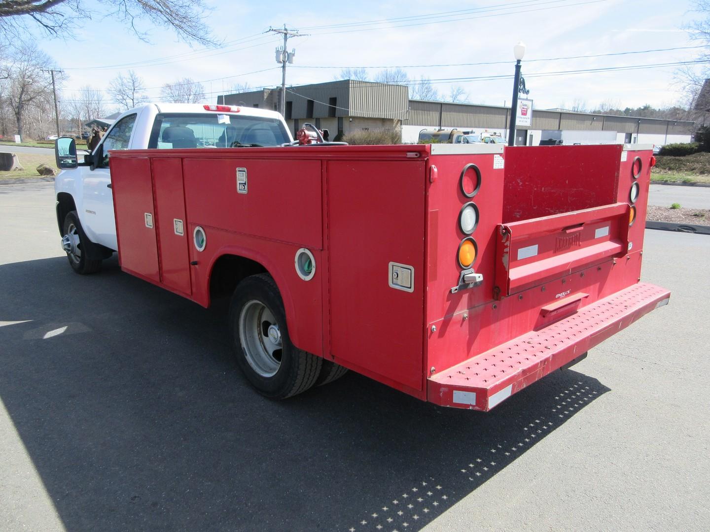 2010 Chevrolet 3500HD S/A Utility Truck