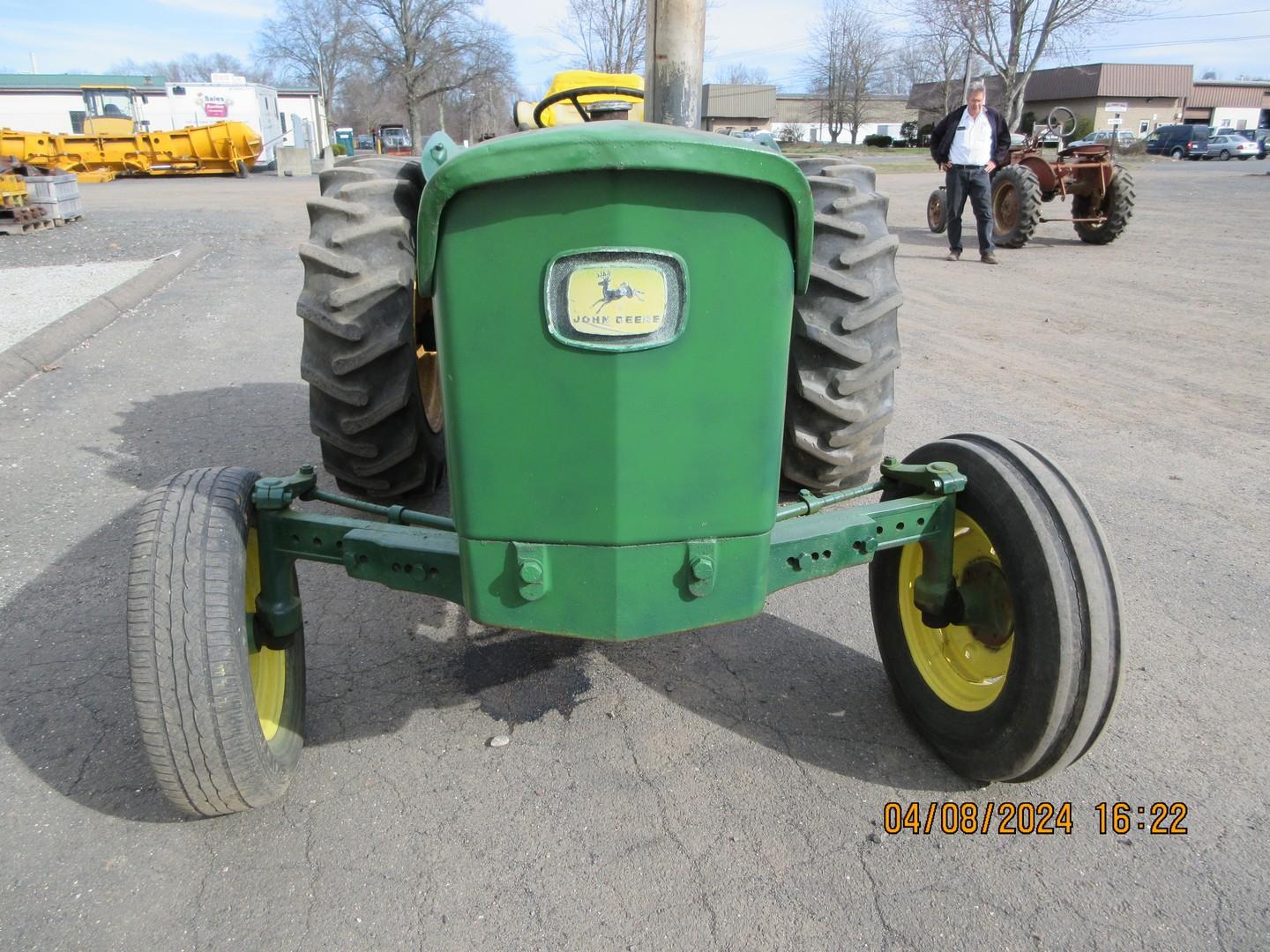 John Deere 1020 AG Tractor