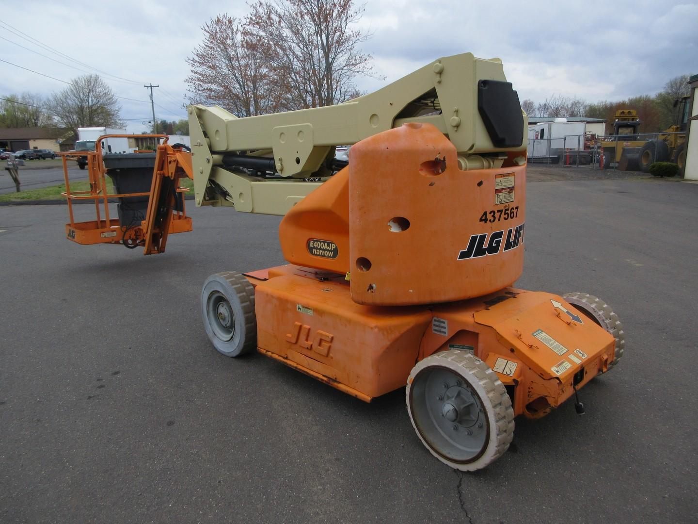 2002 JLG E400AJPN Electric Boom Lift