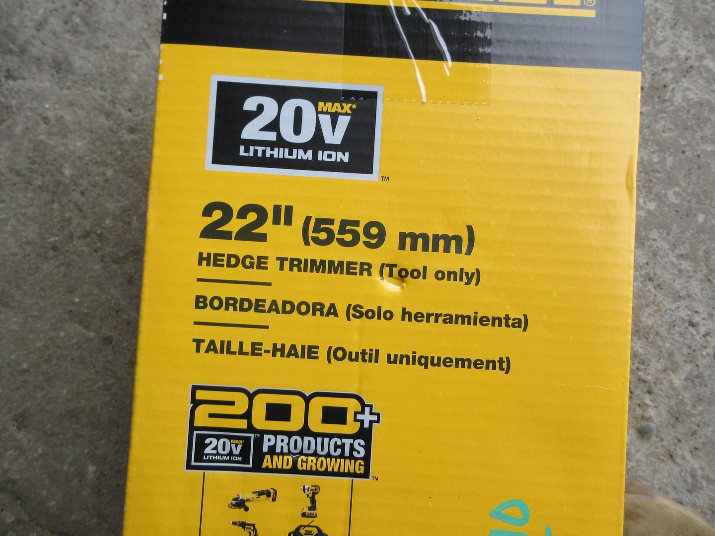 Dewalt 22" Hedge Trimmer