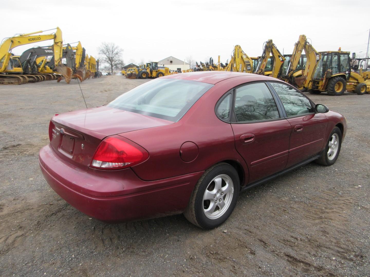 2006 Ford Taurus SE Automobile