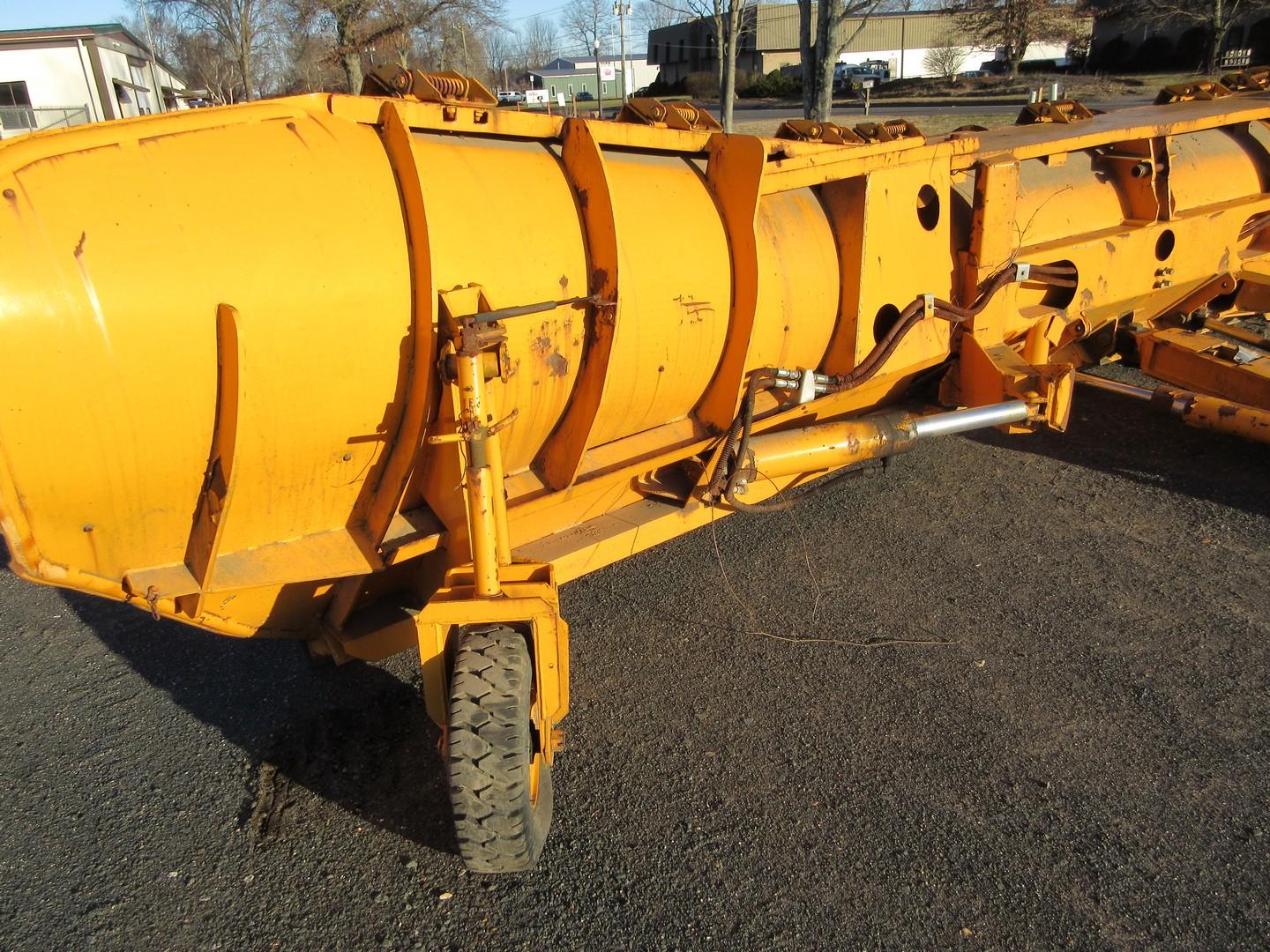 Hydraulic Adjustable Wing Plow With Rubber Edge