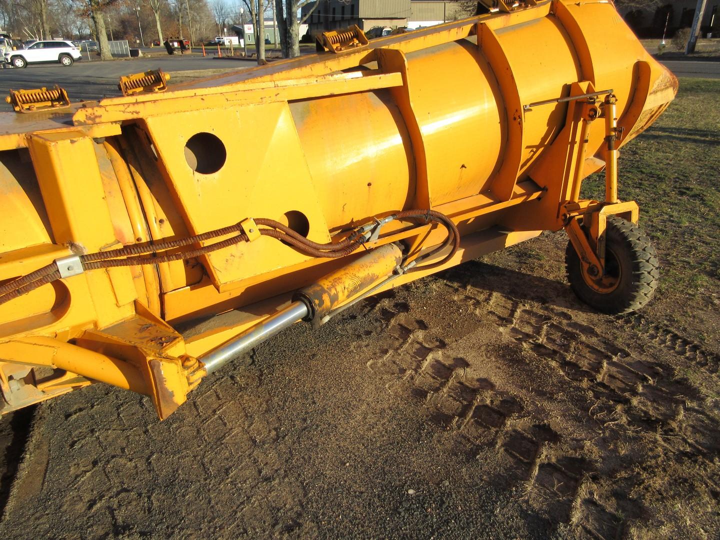 Hydraulic Adjustable Wing Plow With Rubber Edge