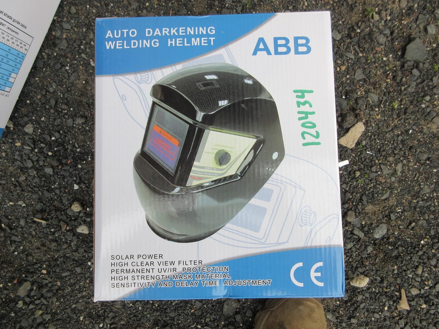 Auto Darkening Welding Helmet