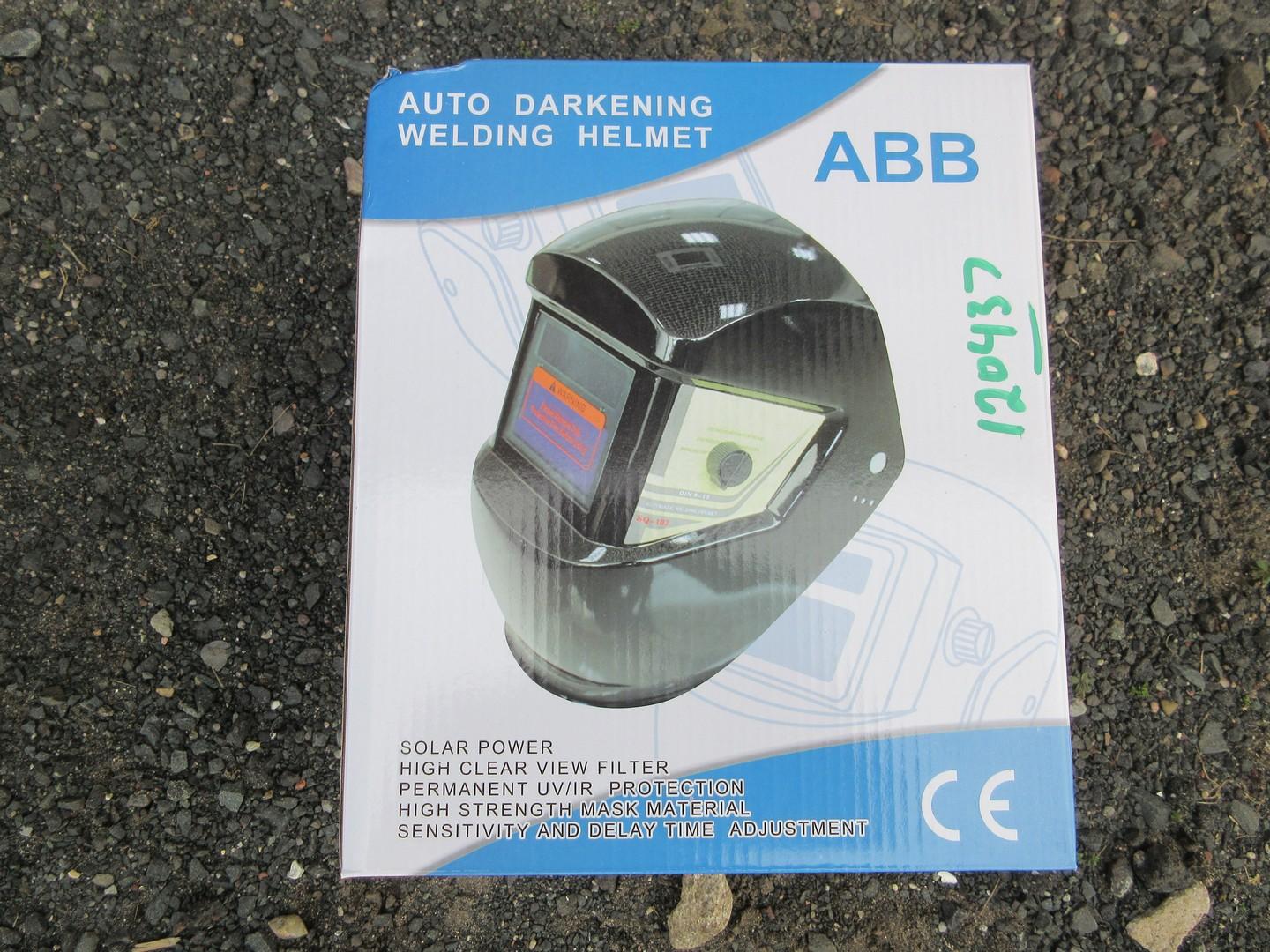 Auto Darkening Welding Helmet