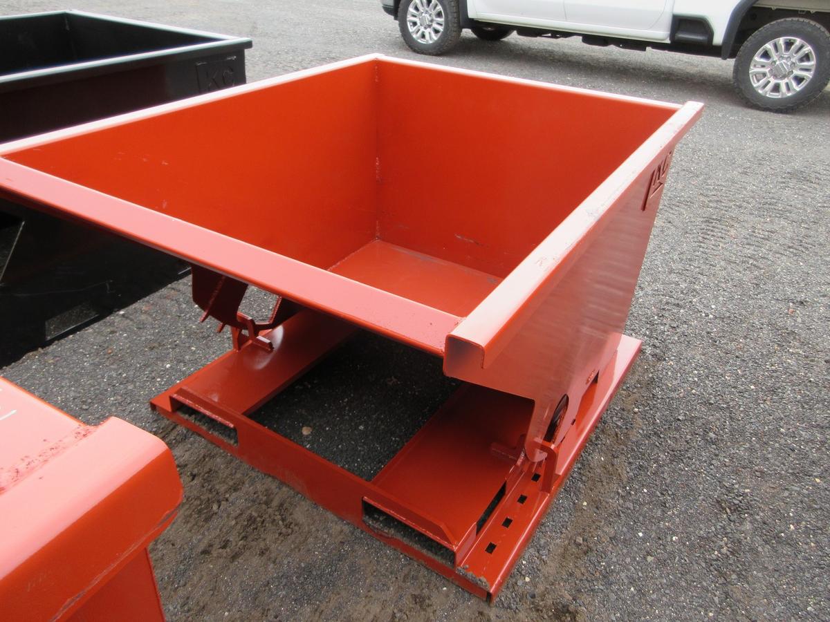 1.5 Yard Self Dumping Hopper