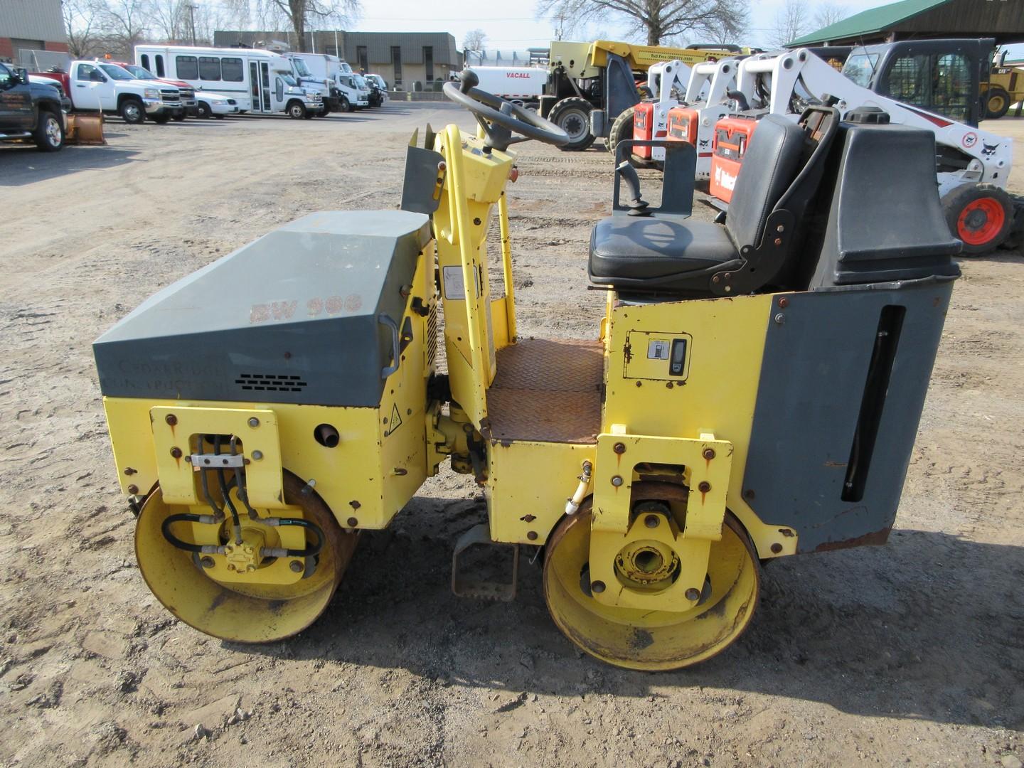 2001 Bomag BW900 Double Drum Vibratory Roller