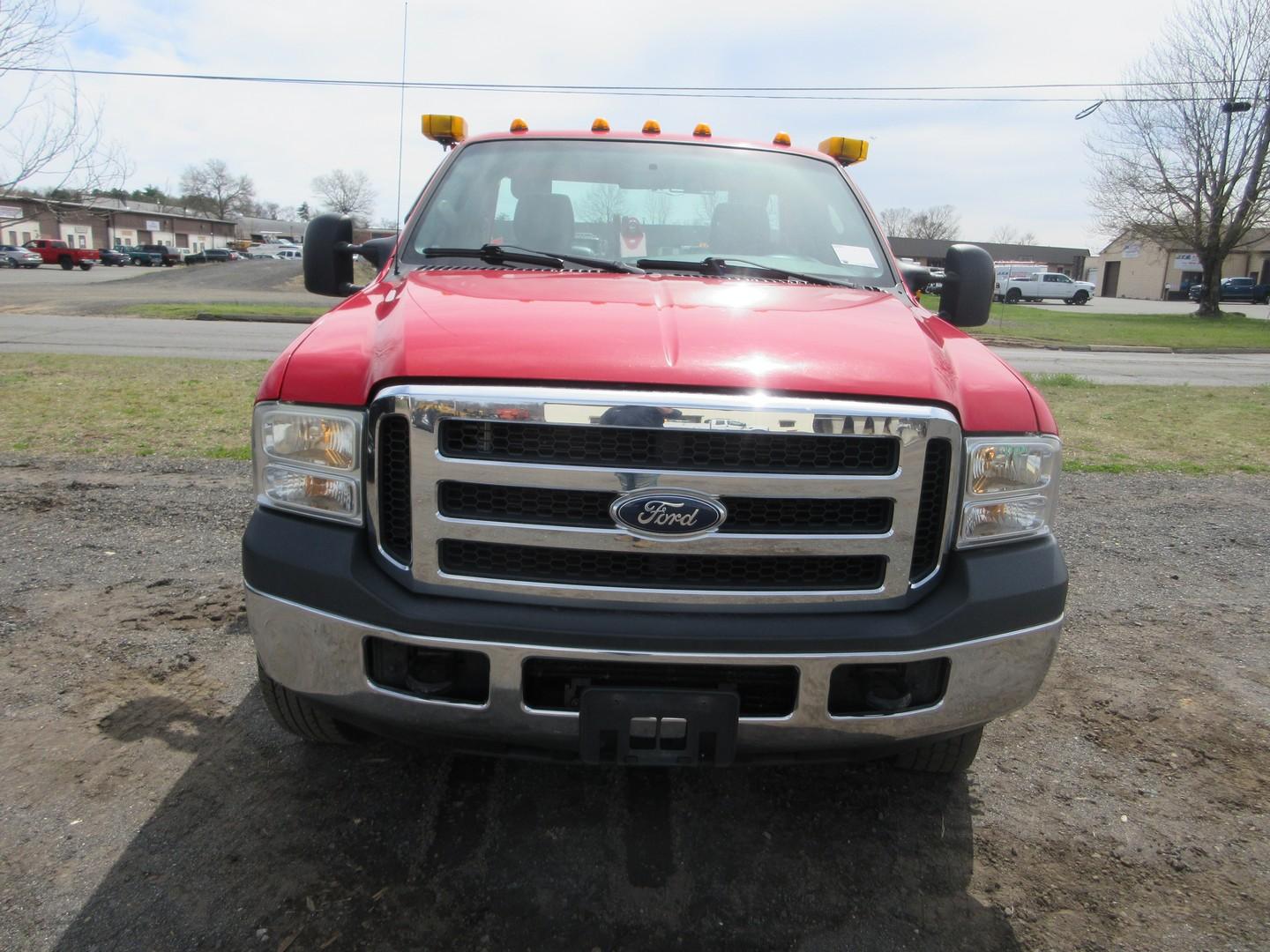 2006 Ford F-350 XLT S/A Wrecker