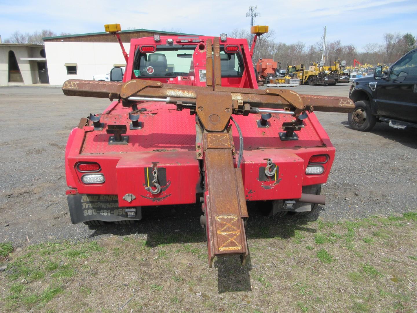 2006 Ford F-350 XLT S/A Wrecker